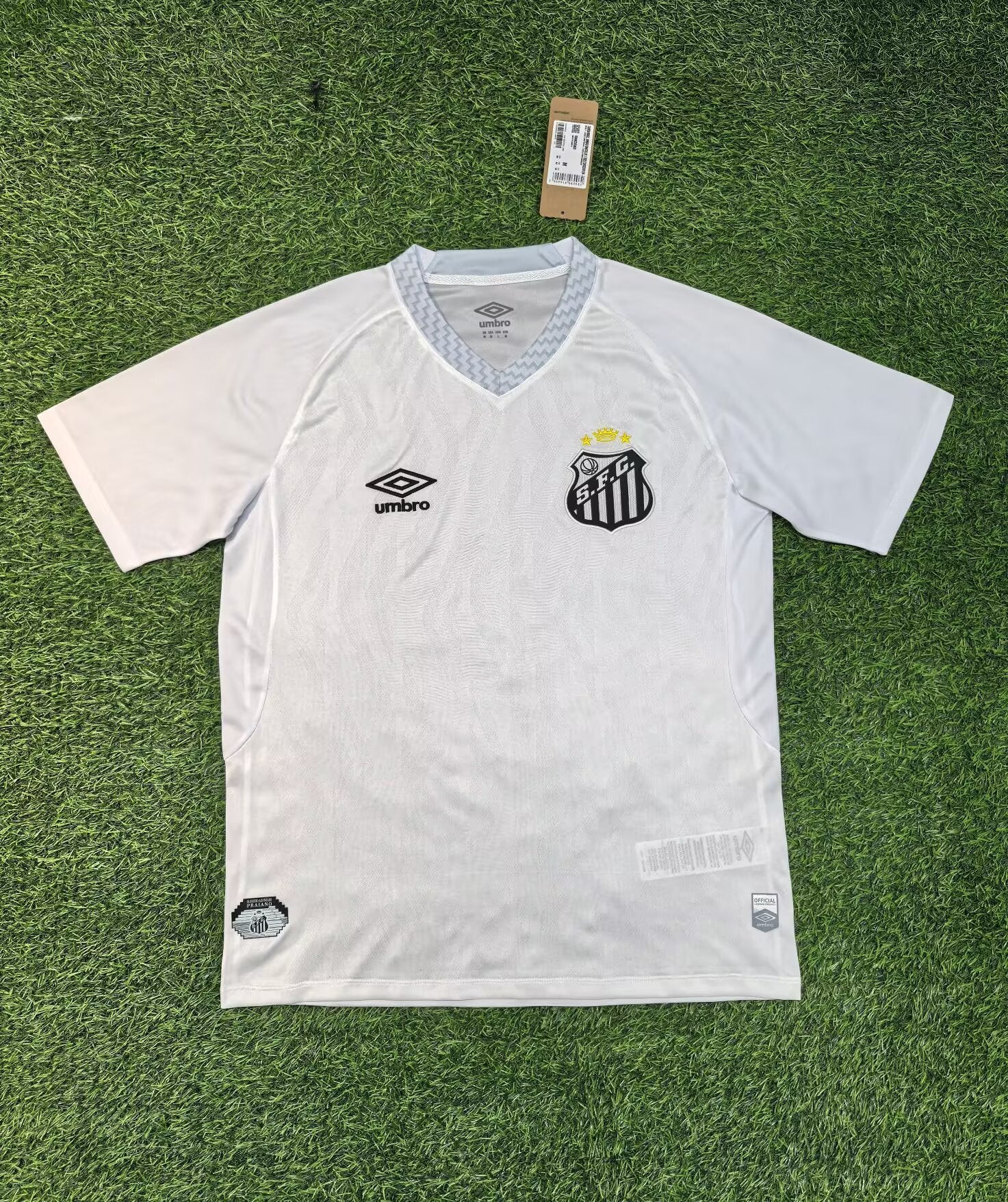 25/26 Santos home S-XXL | album | High-Quality Soccer jerseys, NBA jerseys | Supplier Product Catalog