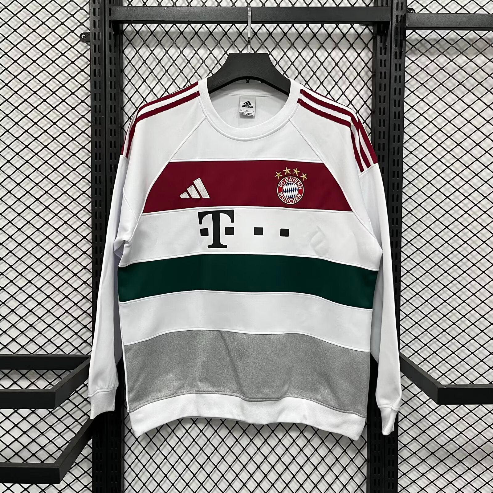 2025/26 Bayern white hoodie M-3XL | album | High-Quality Soccer jerseys, NBA jerseys | Supplier Product Catalog