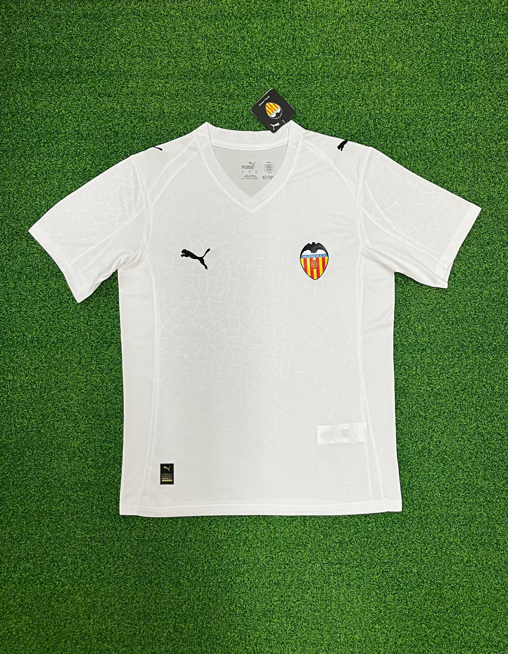 25/26 Valencia home S-4XL | album | High-Quality Soccer jerseys, NBA jerseys | Supplier Product Catalog