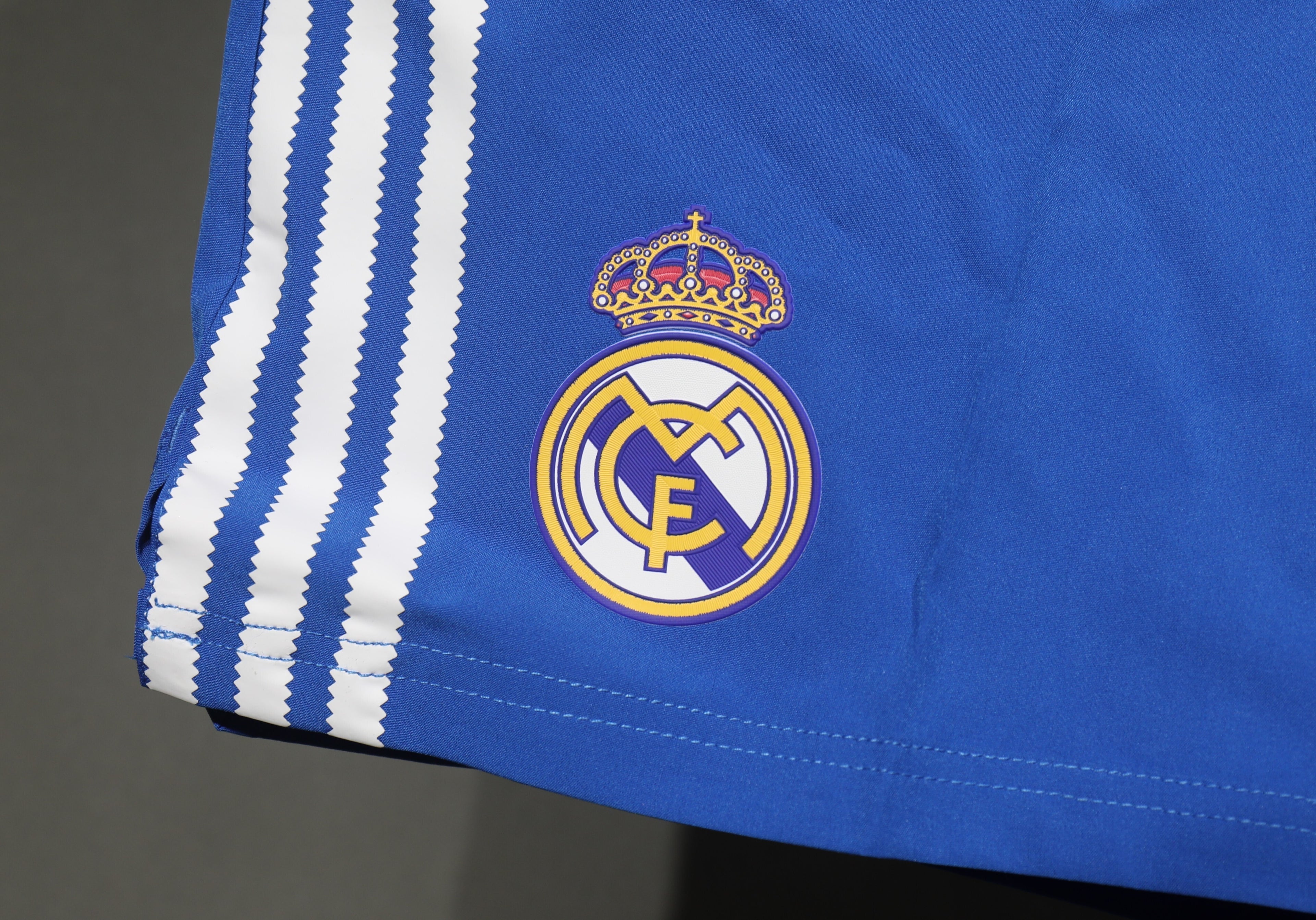 25/26 Real Madrid Second away player shorts S-3XL | album | High-Quality Soccer jerseys, NBA jerseys | Supplier Product Catalog