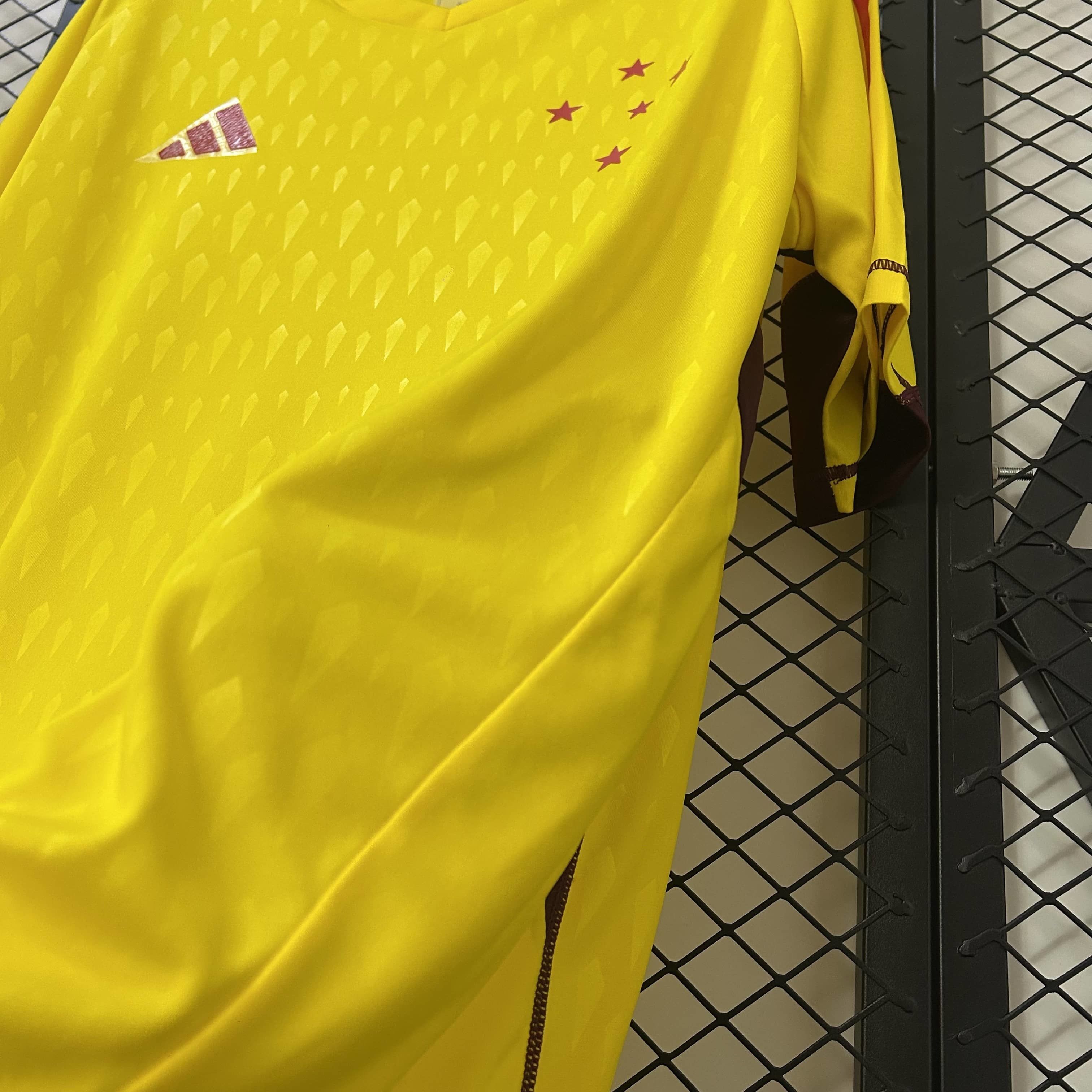 24_25 Cruzeiro Limited Edition Goalkeeper Yellow Jersey S-4XL | album | XUE QING JERSEYS SHOP YUPOO | Store
