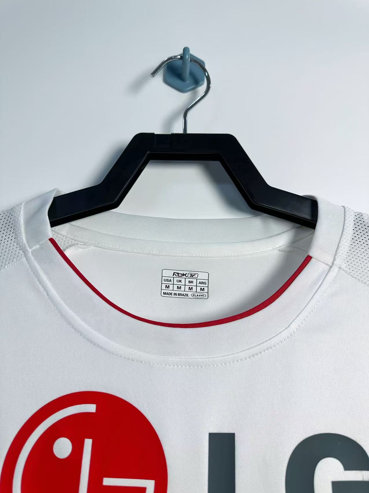 Retro 2007/08 Sao Paulo home S-XXL | album | High-Quality Soccer jerseys, NBA jerseys | Supplier Product Catalog