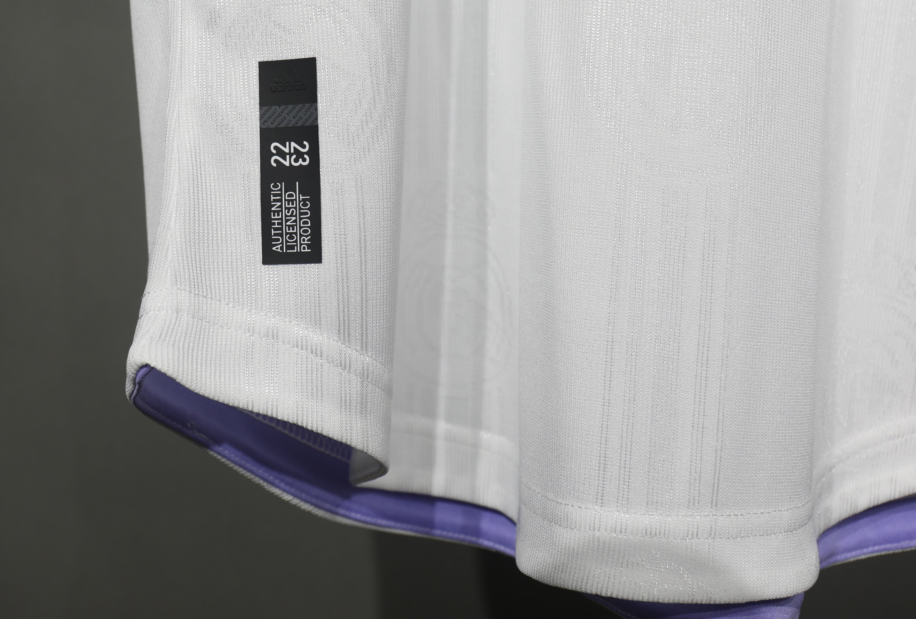 Retro 2022/23 Real Madrid Home Player Edition S-3XL | album | High-Quality Soccer jerseys, NBA jerseys | Supplier Product Catalog